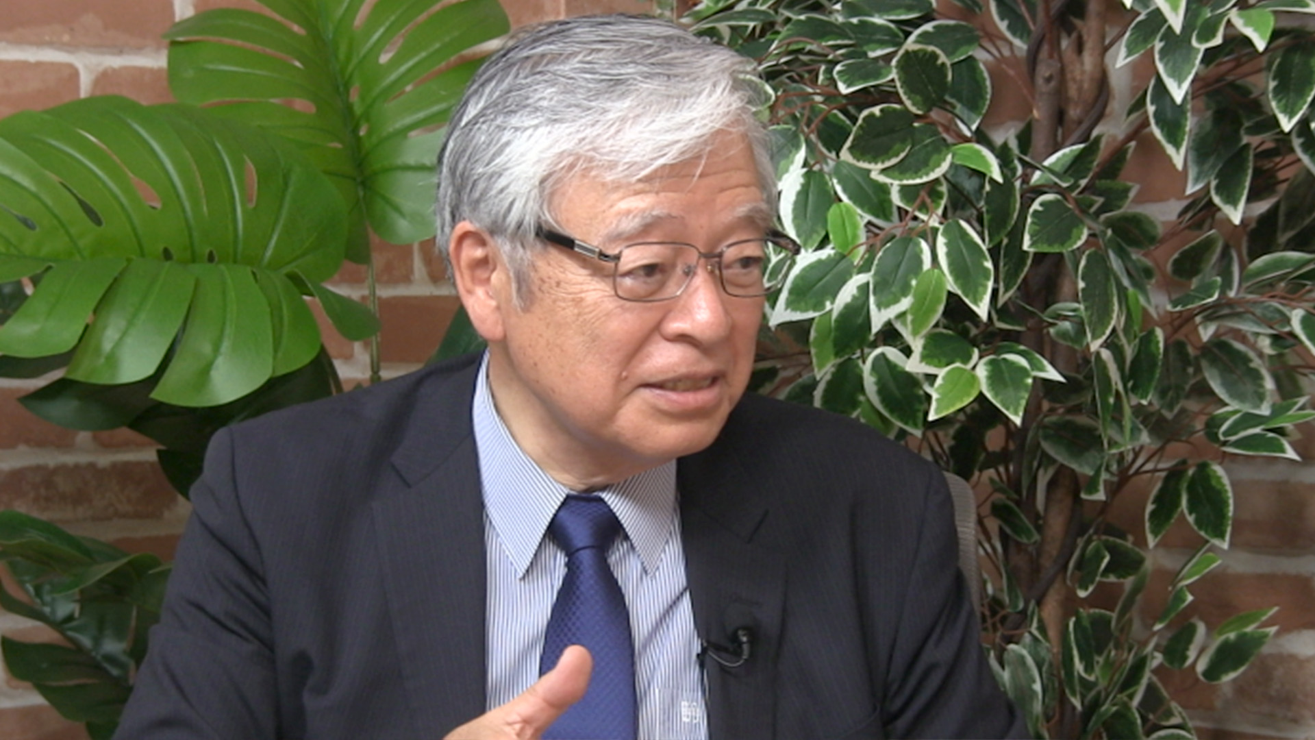 年金制度を改革するためには政治の決断が不可欠だ(中村秀一 )