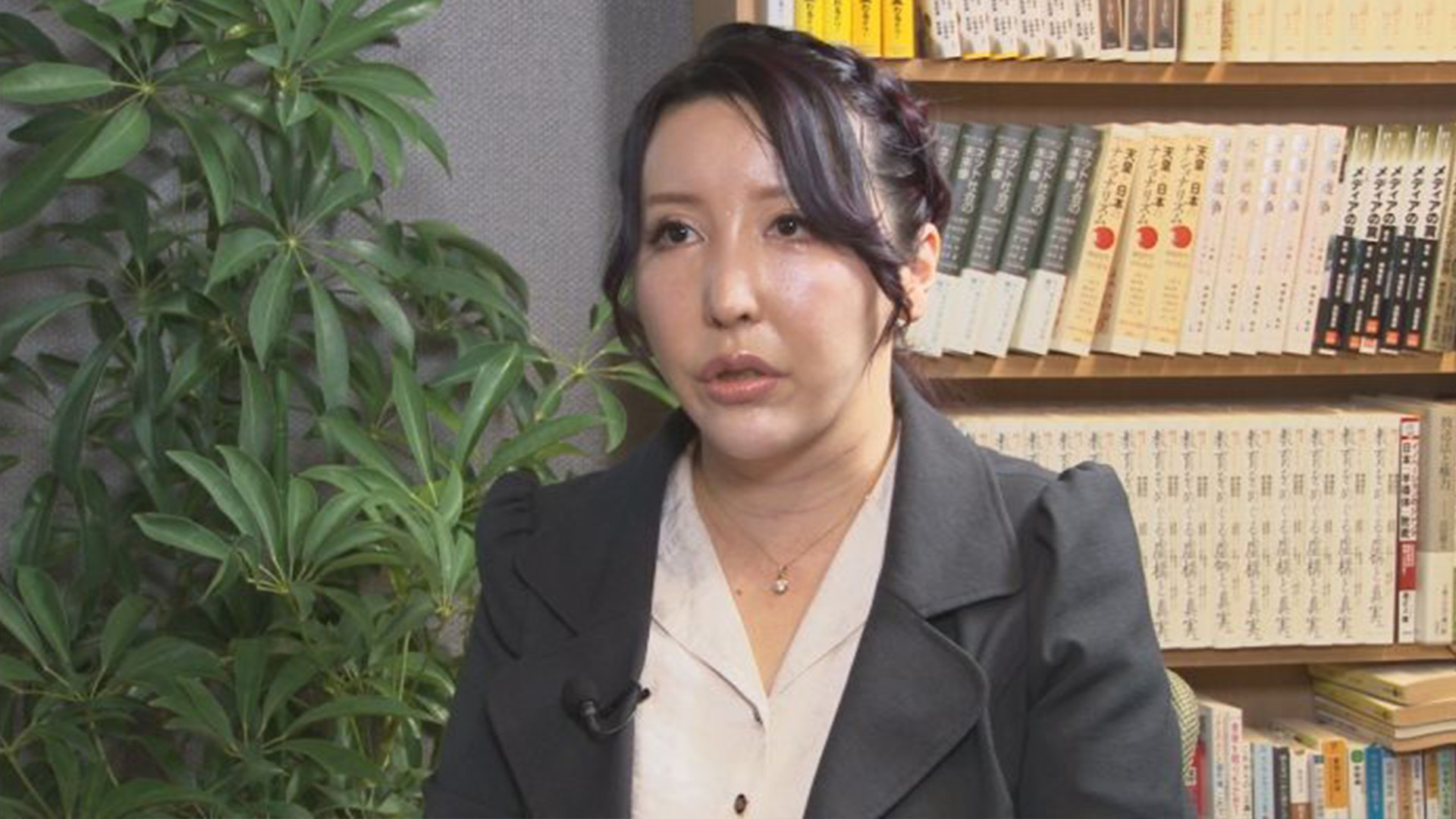 サイバー空間上の陰謀論はもはや安全保障上の脅威になっている(長迫智子 )